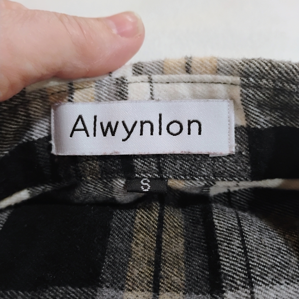 Men's Plaid Button Down Shirt in Black, White, and Tan - Picture 4 of 8